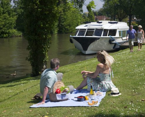 leboat-destination-belgium-must-credit-stuart-pearce (7)