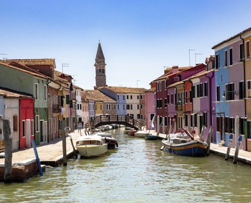 leboat-destination-italy-burano_must-credit-caro-strasnik (3)
